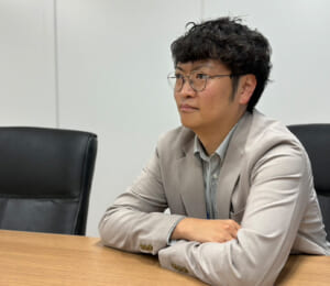 社員のインタビュー画像